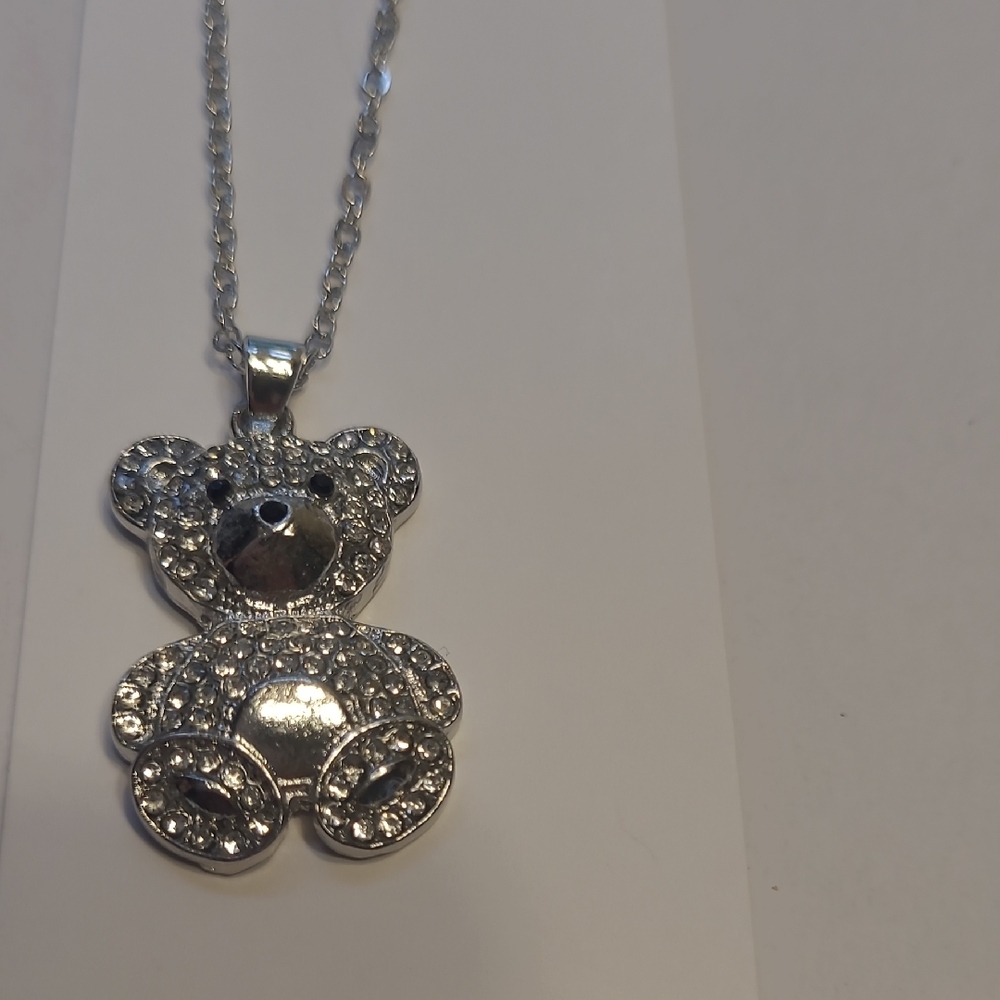 NWOT Stainless Steele Teddy Bear Pendant Necklace 18"